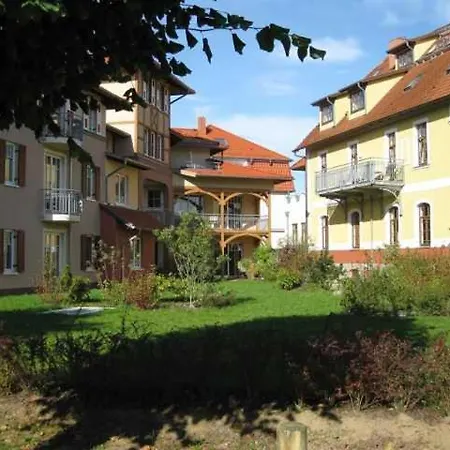 Kaiserliches Postamt 15 아파트